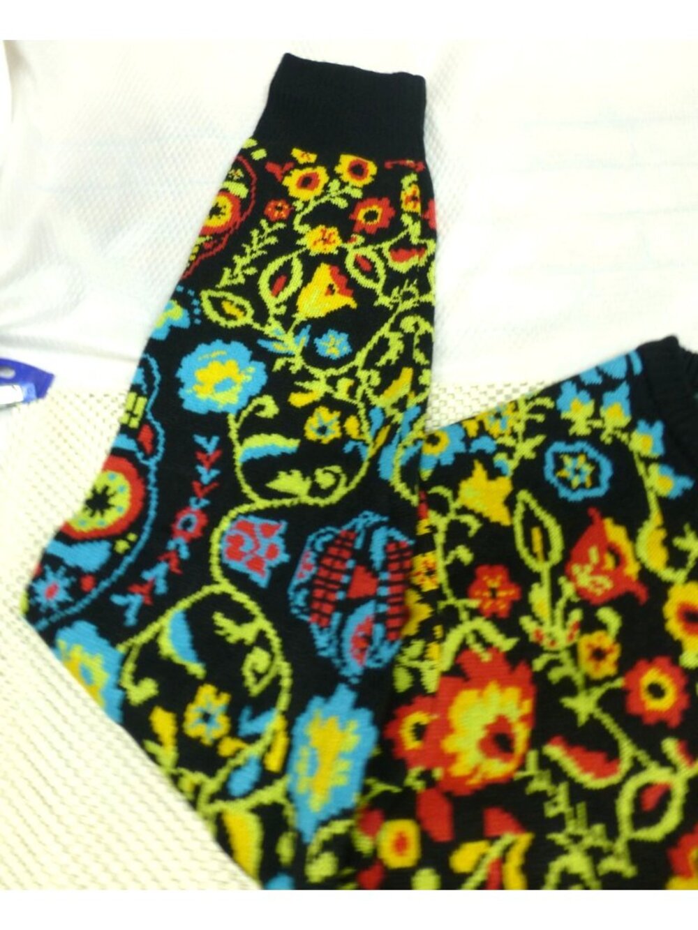 Day Of The Dead Skull Sweater XL Colorful Floral Pattern Fun.com NWT - Picture 7 of 12